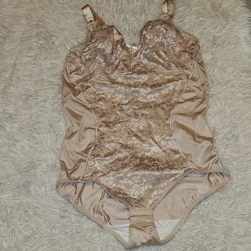 VINTAGE BEIGE BALI 40D SHAPEWEAR BODYSUIT (Second Skin)